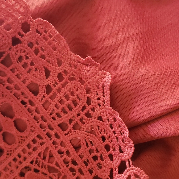 Sunday in Brooklyn lace top sold by Anthropologie and Sundance - Picture 5 of 6